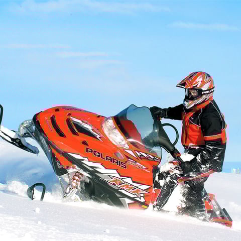 snowmobile02-square-3